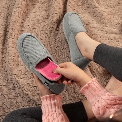 RockDove Women's Two-Tone Hoodback Slipper with Removable Insole, Size 8 US Women, Grey/Pink